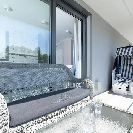 Hevenia 12 Apartment *