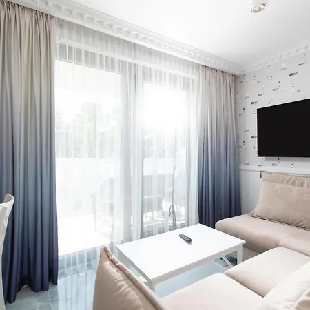 Hevenia 12 Apartment *