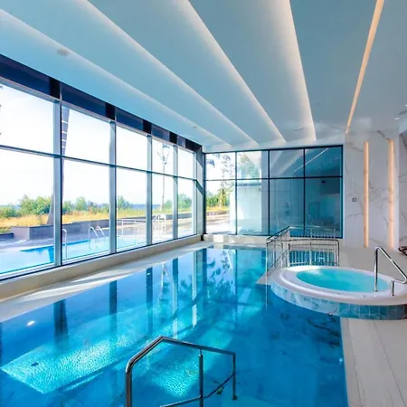 Apartment Hevenia 12 *